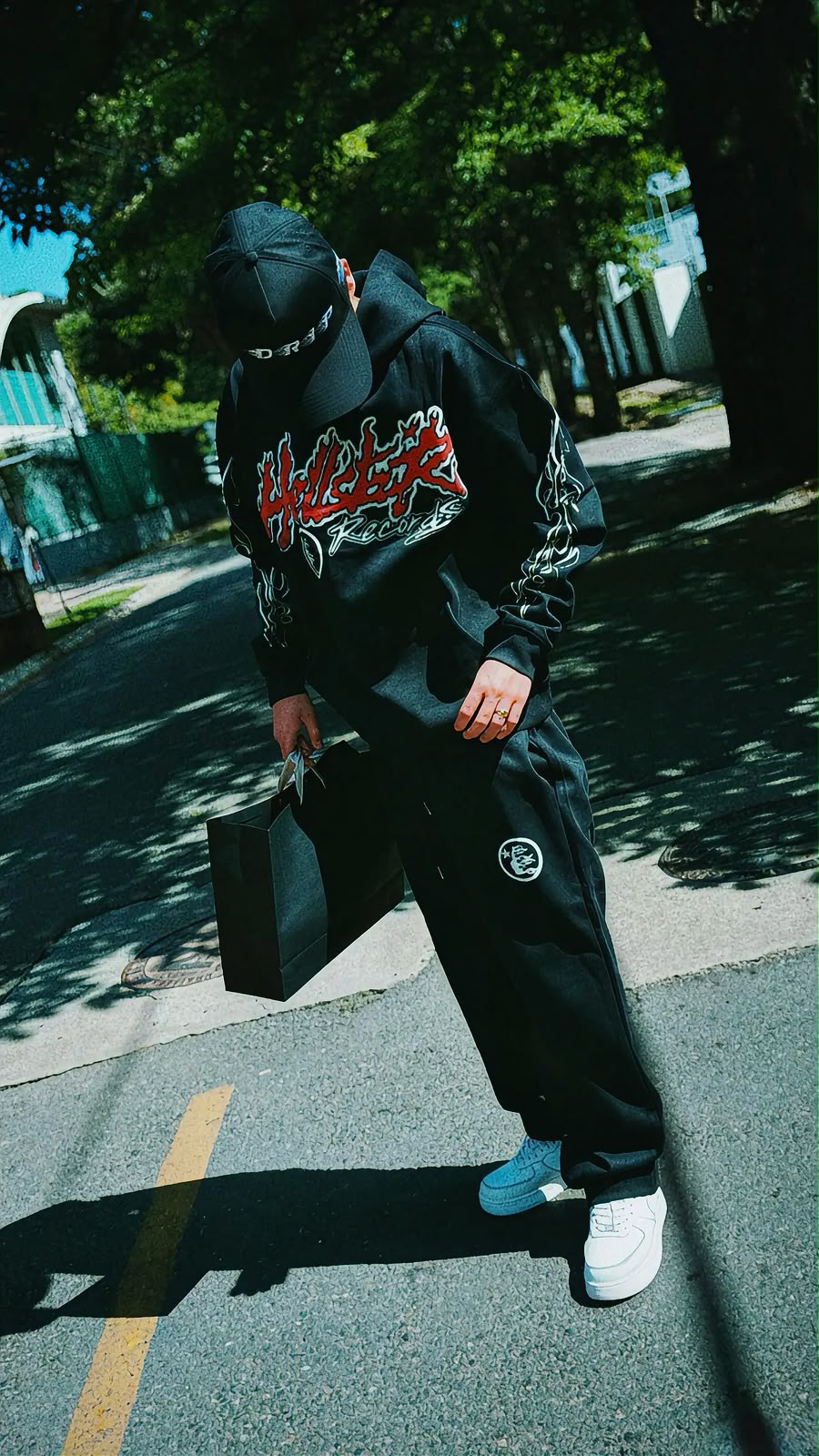 HOLLISTER X DEATH ROW RECORDS